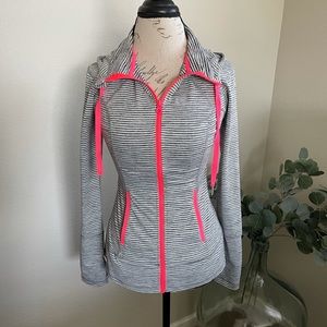 Lukka Zip Front small Hoodie